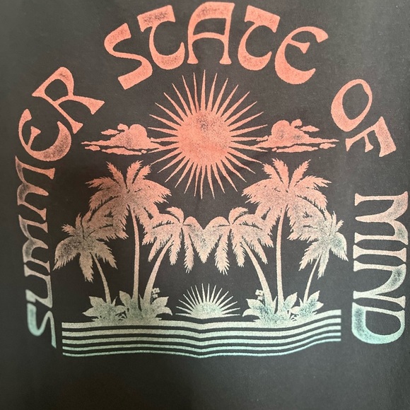 Old Navy Black Muscle Tee with Summer Graphic - Picture 3 of 3